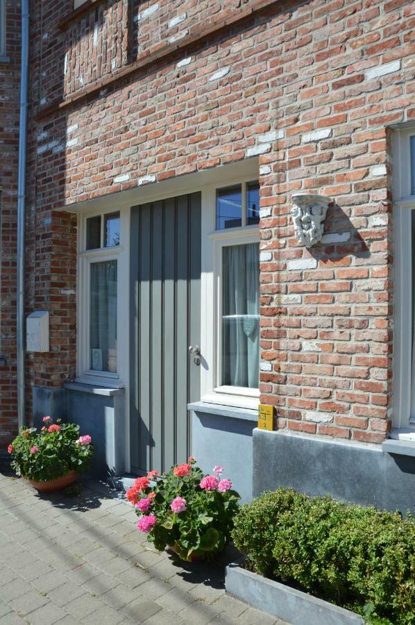 'T Bloemetje Apartment Torhout Bagian luar foto
